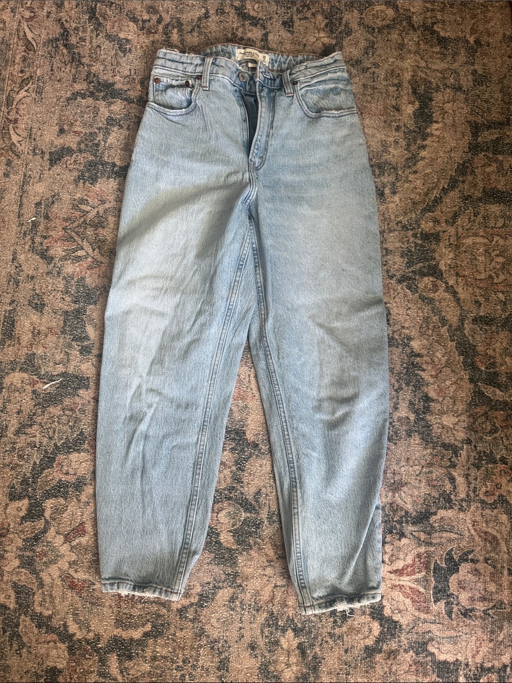 Abercrombie & Fitch Light Blue mom Jeans